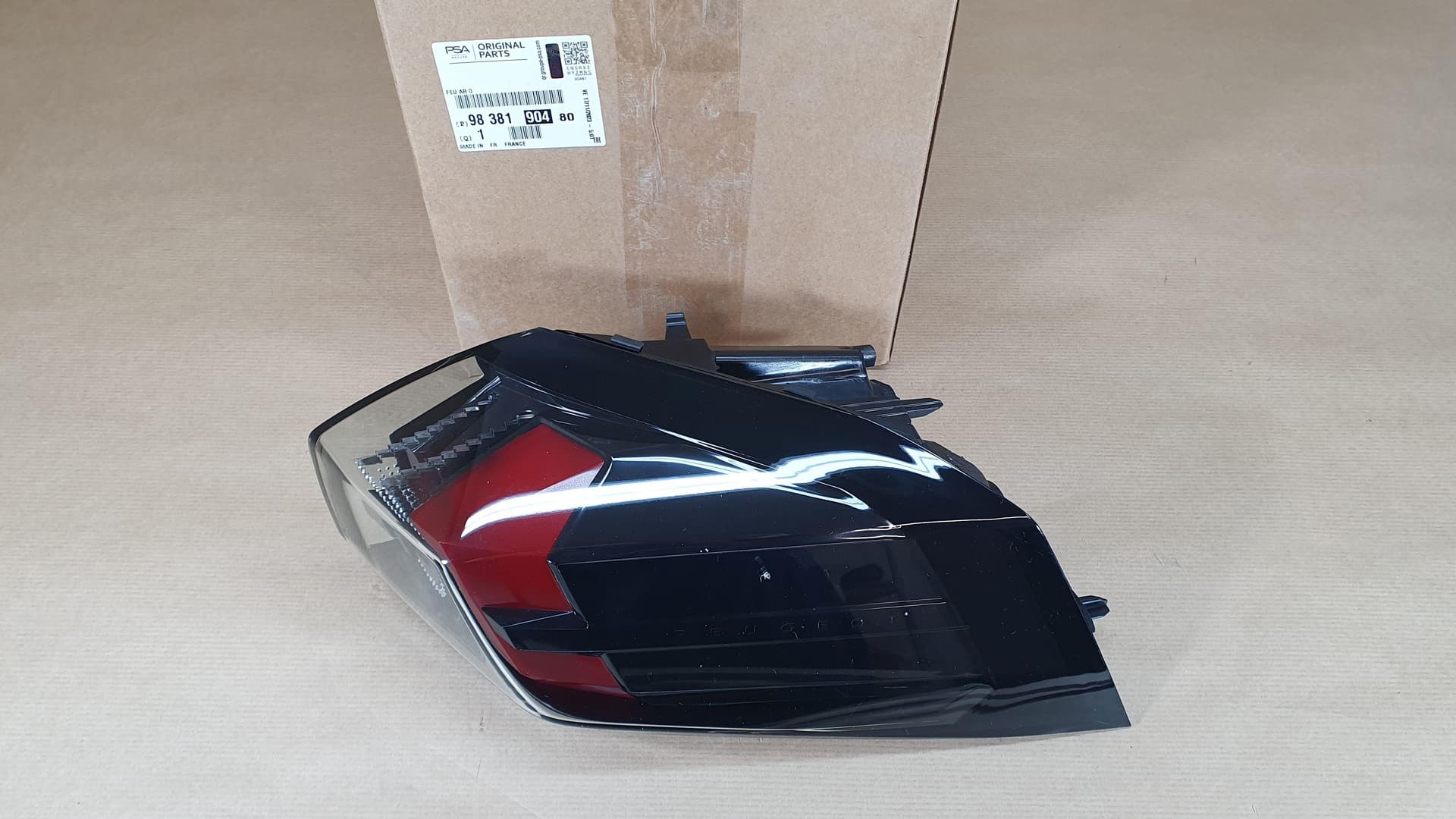 Bakljus - Peugeot 2008 II höger från Autofrance