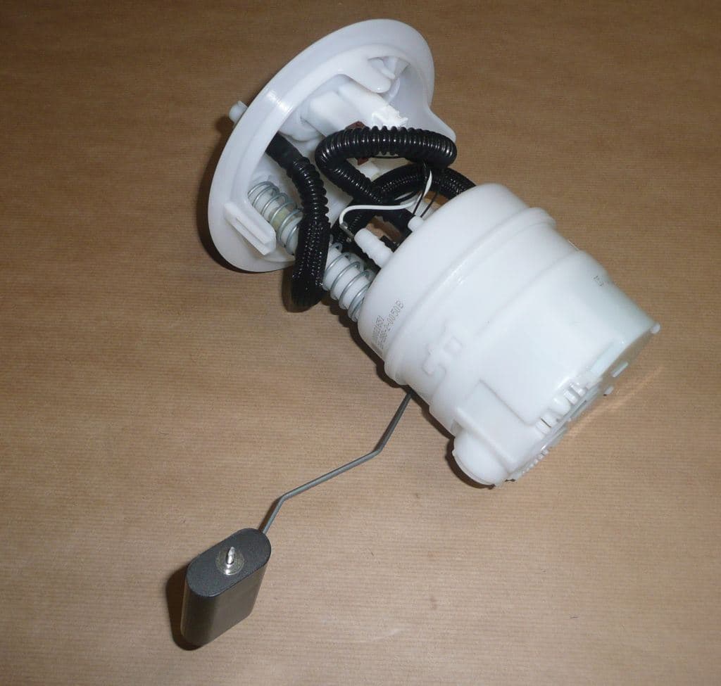 Bränslepump Sats - Citroën C5/C5 II 2.0 16V Hpi från Autofrance - bild 4